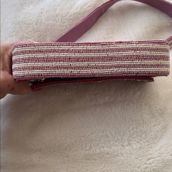 ANTHROPOLOGIE THE FIONA CHERRY BEADED PURSE - Picture 4 of 6